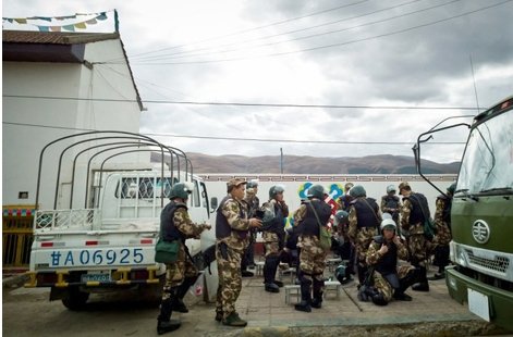 西藏縱覽：流亡歸來的藏人遭當局盤問