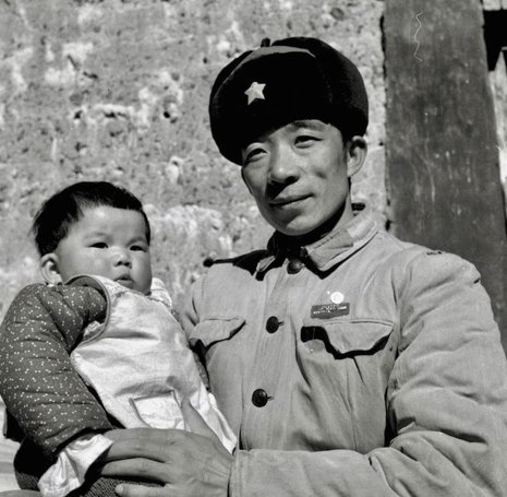 唯色RFA博客：“那時候是秋天，風一吹，破碎的經書就和樹葉一起漫天亂飛” ——西藏文革：我阿媽的回憶