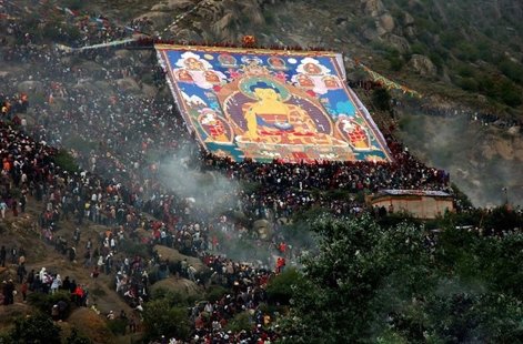 RFA專欄 | 西藏縱覽：一年一度雪頓節被警察破壞；美國務院簽證制裁中國官員