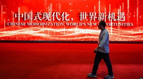 VOA-Meta警告：中國加快以假帳號操控社媒影響，分化他國推崇中共