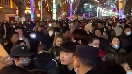 RFA專欄 | 西藏縱覽：拉薩宗教節日期間警察出動; 四名藏人因雕刻瑪尼石遭警方拘捕