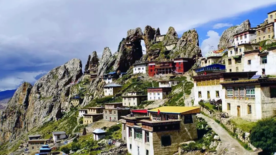 西藏縱覽：西藏佛教寺院不准新僧人入內 中國西北部地震藏人受援有限