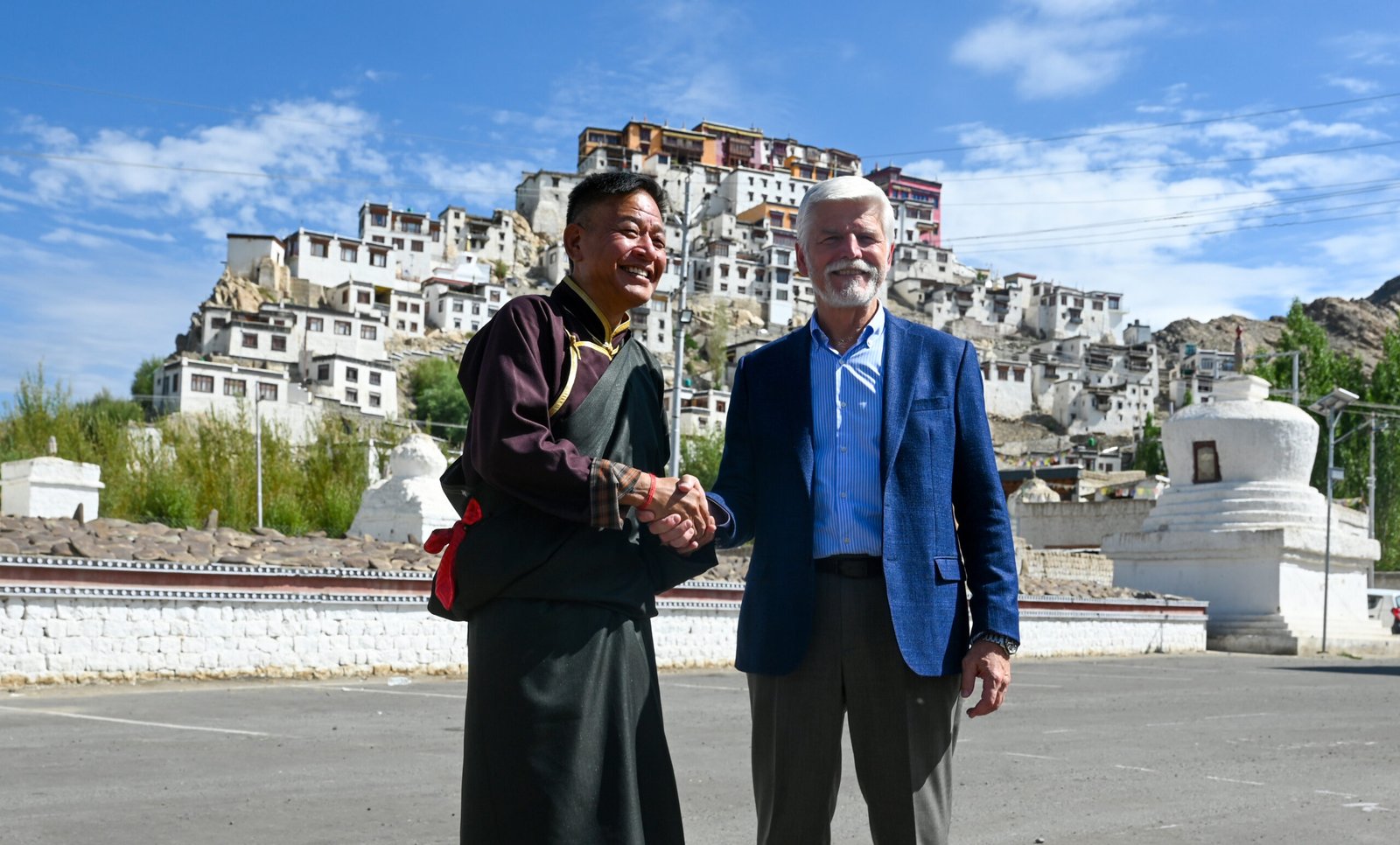 捷克總統歷史性訪問拉達克會晤達賴喇嘛　並會見藏人行政中央領導層