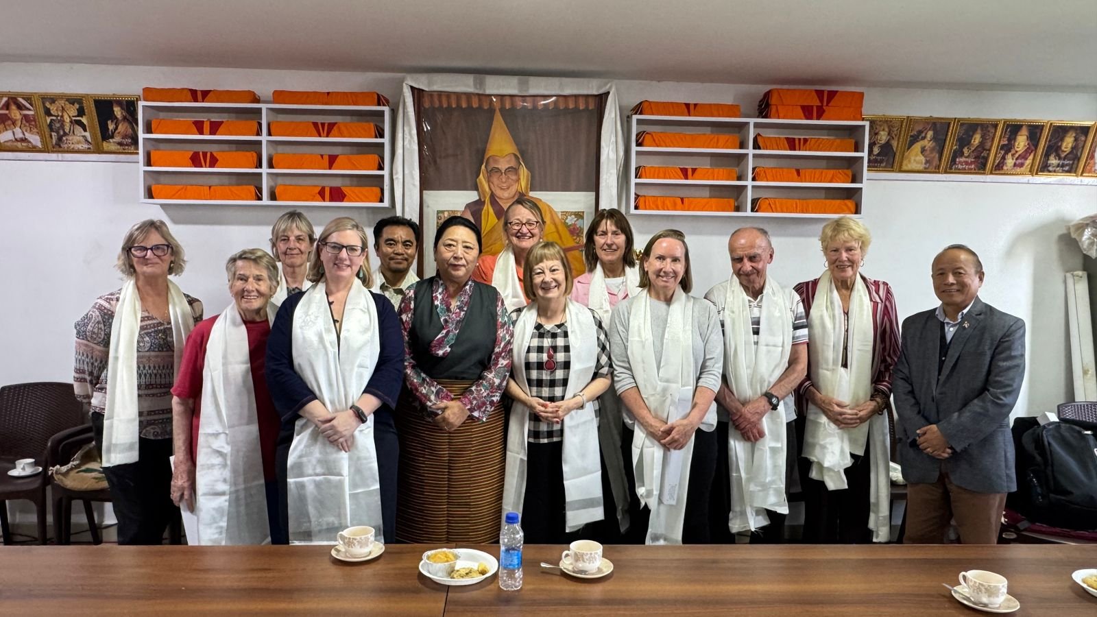 安全部長兼代理司政嘉日卓瑪會見澳洲西藏委員會代表團